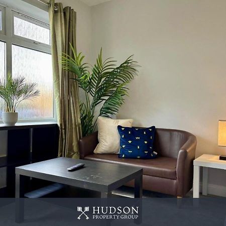 Donnington Apartments - Studio 1 Telford Exterior photo